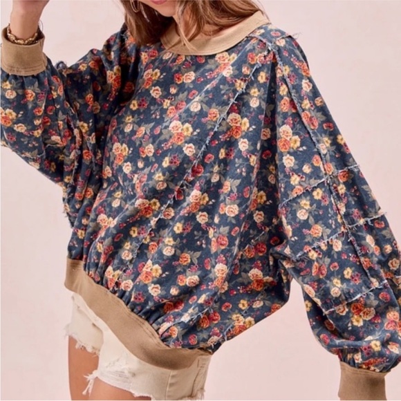 NWT Bibi Oversized Floral Denim Sweatshirt - Picture 3 of 3
